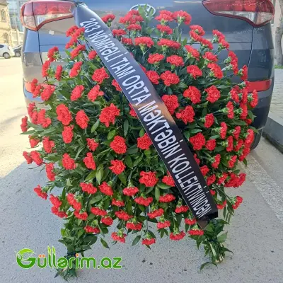 Qərənfil gül çələngi (Əkili-Gul celengi)