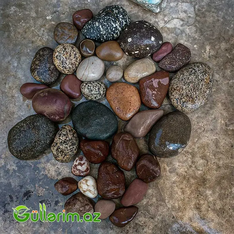 Təbii çay daşları ()Cay dasi)